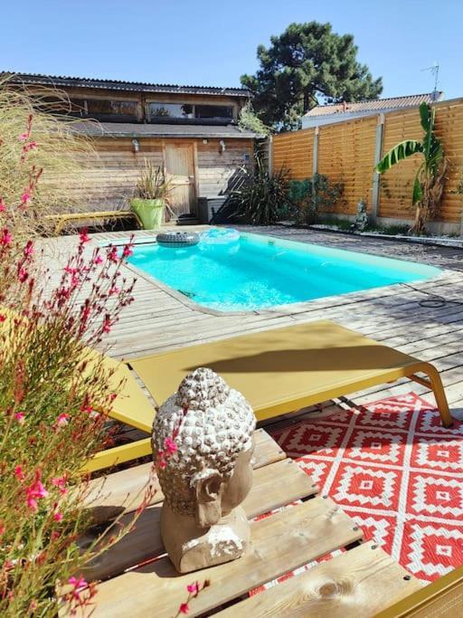 Villa Tiny House Avec Jardin Et Acces Piscine Chauffee Saint-Médard-en-Jalles Exterior foto